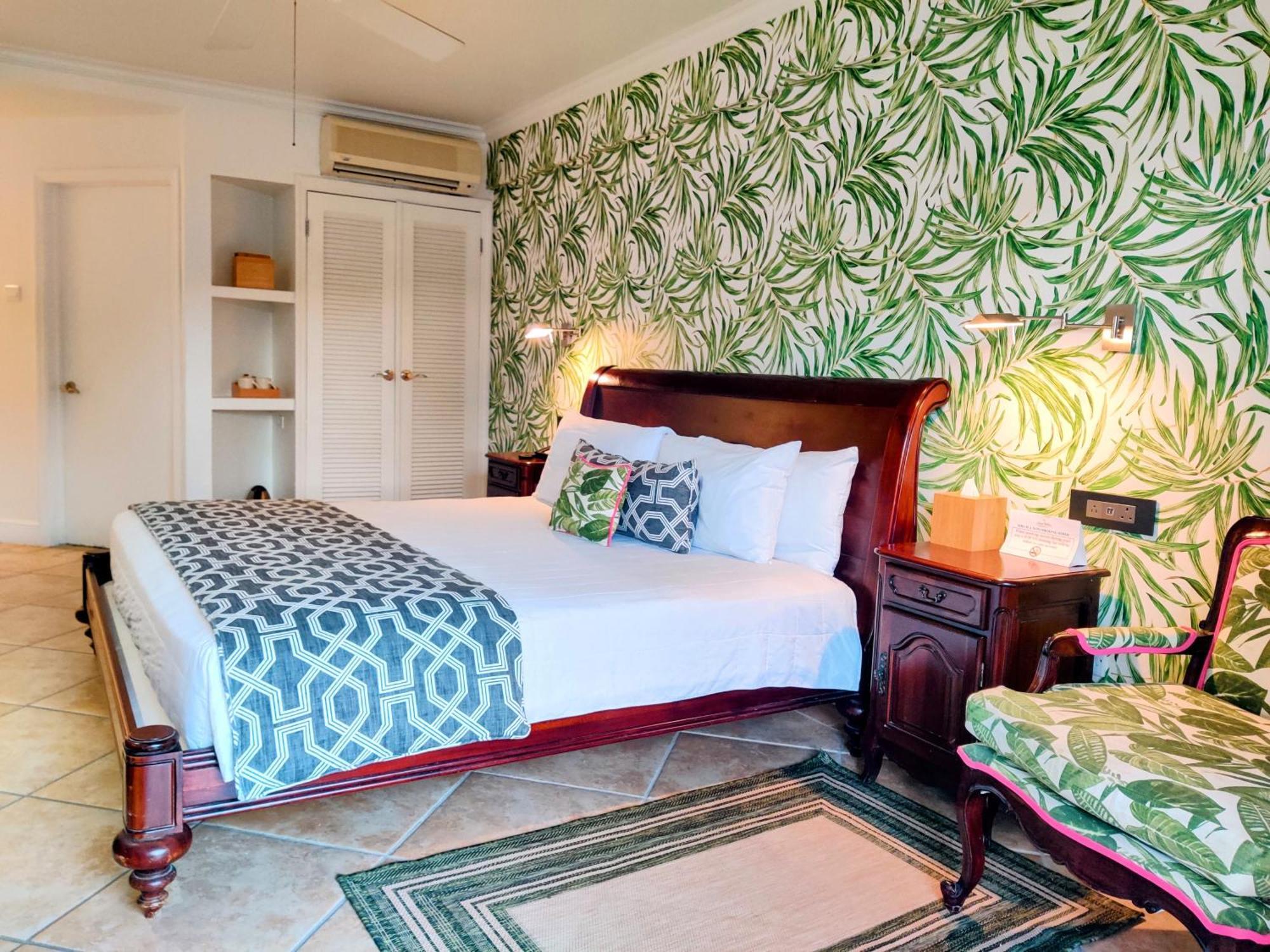 Coco Palm Hotel โกรส อิส์ลีต ภายนอก รูปภาพ
