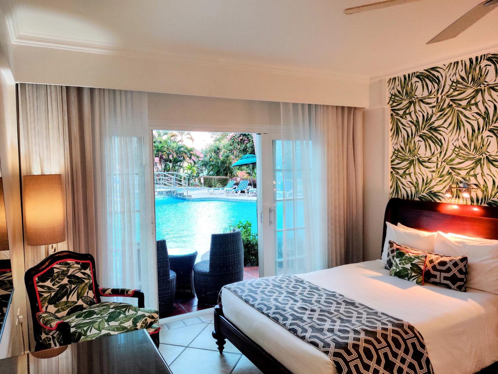 Coco Palm Hotel โกรส อิส์ลีต ภายนอก รูปภาพ
